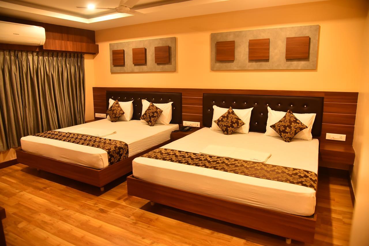 Hotel Four Seasons Velankanni Exterior photo